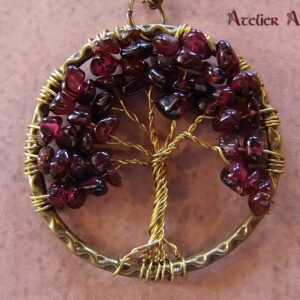 Dryade : bijoux arbre pierres gemme